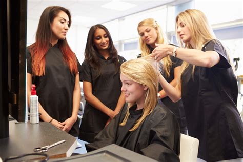 Hairstylists. Jan 7, 2024 · Most hairstylists can earn anywhere from $1,750 (25% of hairstylists) to $2,667 (75% of hairstylists) in the US. There is also a lot of potential for career advancement and increased pay depending on the hairstylist’s skill level, location, and years of experience. Hairstylists And Their Salary In The Performing Arts Industry 