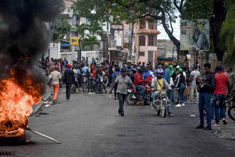 Haiti’de hükümet karşıtı protestolarda kan aktı: 6 ölüs