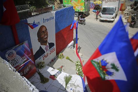 Haiti police pursue new suspects in presidential slaying