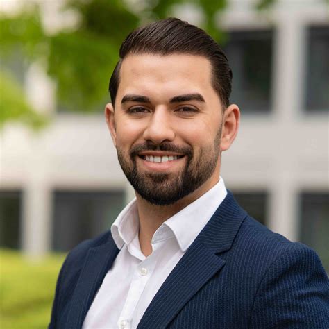 Hakan Keskin& Muhittin bodur 4 parça koltuk takımı kelebek Koltuk.