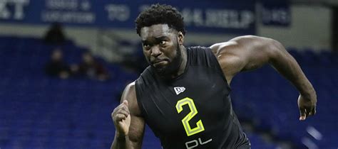 The Arizona Cardinals will be looking at the offensive linemen at the NFL combine. In all, 52 offensive linemen are in Indianapolis to participate. ... Hakeem Adeniji, Kansas. 6-4 3/8; 302 lbs; 10 .... 