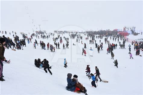 Hakkari’de kar festivali coşkusus