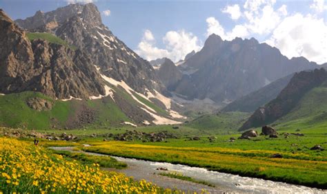 Hakkari-Cennet Cehennem Vadisi WowTurkey. 