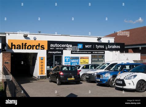 Halfords Autocentre Penzance In Penzance - Garage Related …