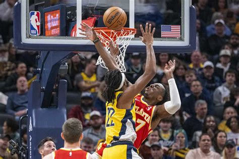 Haliburton has 18 of Indiana’s team-record 50 assists, Pacers rout Hawks 150-116 for 6th win a row