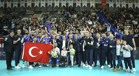 Halkbank çeyrek finalde - TRT Spor - Türkiye`nin güncel spor haber kaynağı