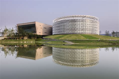 Hall  Linkedin Suzhou