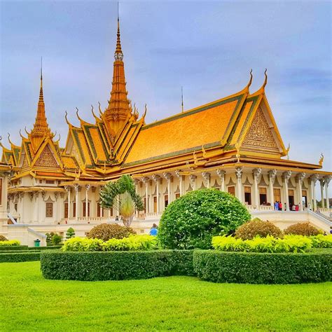 Hall Charles  Phnom Penh