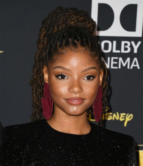 Hall bailey. Halle Bailey dressed the part at The Little Mermaid premiere in Los Angeles, as she stunned in a silver chrome gown that looked like ocean waves. Dare we say Halle Bailey brought a fashion fanta ... 