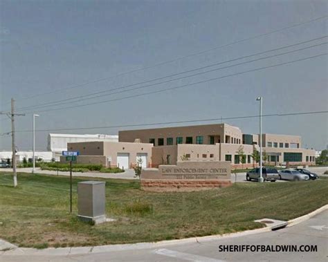 Inmates at the Grand Island City Jail are located at 111 Public Safety Drive, Grand Island, NE, 68801. If you’d like to reach the jail, you will want to call 308-385-5400. There is a roster of inmates at every jail. So, if they say they don’t have an inmate roster, this isn’t true. You just have to know which questions to ask.. 