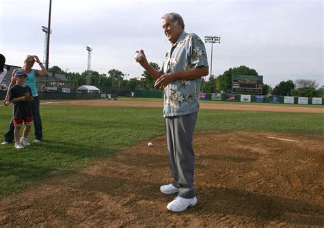 Hall of Fame pitcher Robin Roberts dies at 83 Fox News