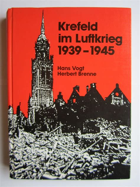 Halle im luftkrieg, 1939 bis 1945. - Documents relatifs à l'histoire constitutionnelle du canada.