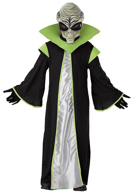 Halloween alien outfit. Everyone wants to look great. Of course they do, who wants to look bad? But in the age of information, where can you turn for great outfit tips? Well, there is a class of people wh... 