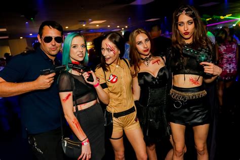 Halloween club. No Events. If you thought Vegas nightlife was crazy on the weekend, try mixing in the excitement and sultriness of Halloween. Rivaling the parties thrown for New Years, Halloween brings the top DJs and live performances to every nightclub on the strip. Each venue also throws Halloween costume contests with winnings of up to … 