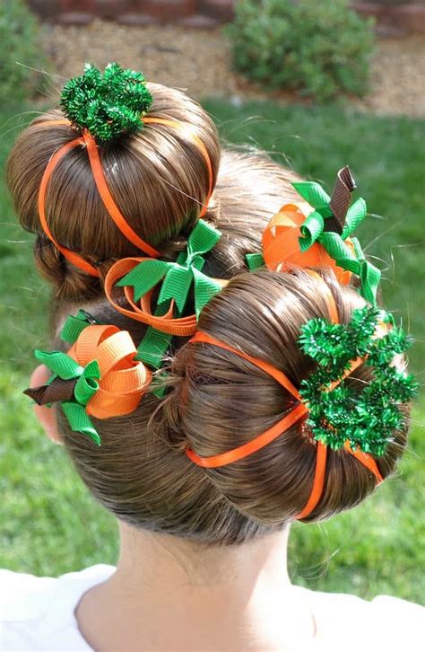 Halloween hairstyles. Oct 27, 2016 - Cute Halloween hairstyles for girls to dress up and feel festive. 