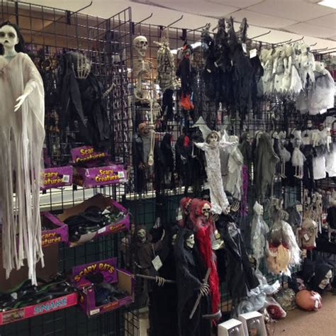Halloween store daytona beach. Address: 1014 Ridgewood Ave., Daytona Beach Hours: 10 a.m. to 5 p.m. Monday through Saturday Phone: 386-255-2544 Offerings: A wide, eclectic collection of vintage clothing including dresses,... 