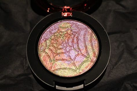 Halloween-Themed Highlighter - Bitter Lace Beauty Rainbow