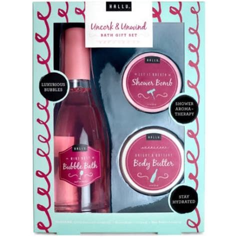 Hallu Escape By Peyton Uncork & Unwind Bath Gift Set