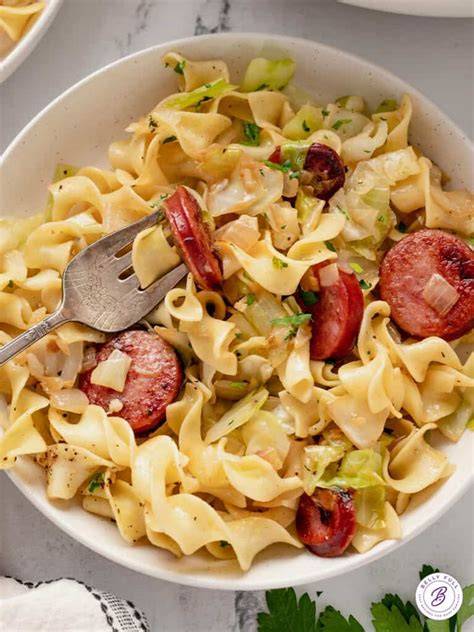 Haluski Recipe (Polish fried cabbage & noodles) (2024)