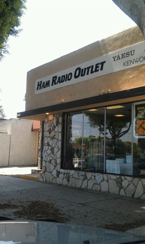 Ham Radio Outlet in Burbank, CA - whodoyou