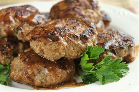 Hamburgers with Brown Gravy (TOTAL Comfort Food aka …