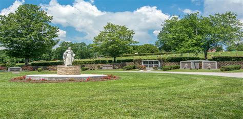 Hamilton memorial gardens obituaries.  Plus info on funeral services, ...