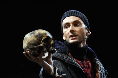 Hamlet, Hamlet's reply is calculated to discomfit 