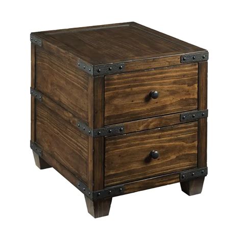 Hammary 090-1036 Trunk End Table - Woodley