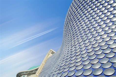 Hammerson to axe jobs as part of cost cutting strategy