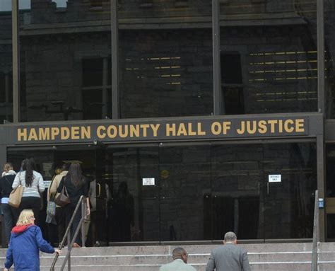 Hampden County Hall of Justice - habeebarch.com