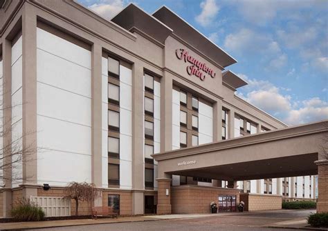 Hampton Inn Charleston-Southridge, WV Hotel - Hilton