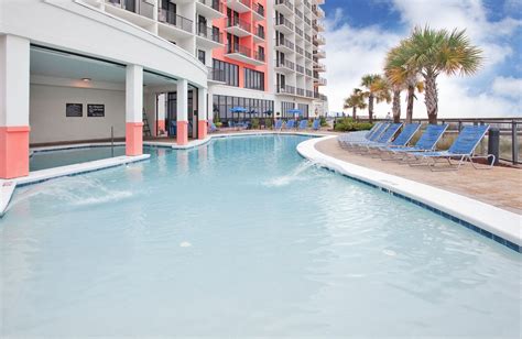 Hampton Inn Hotel in Gulf Shores, Alabama - Hilton