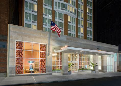 Now $201 (Was $̶2̶8̶1̶) on Tripadvisor: Hampton Inn Manhattan / Times Square Central, New York City. See 3,664 traveler reviews, 1,043 candid photos, and great deals for Hampton Inn Manhattan / Times Square Central, ranked #144 of 499 hotels in New York City and rated 4 of 5 at Tripadvisor.. 