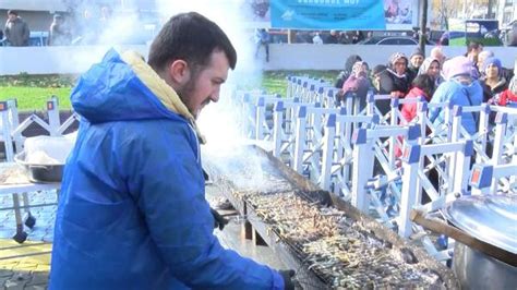 Hamsi Festivali haberleri, güncel son dakika gelişmeleri ve bugün yer alan son durum bilgileri için tıklayın! Hamsi Festivali ile ilgili tüm, video,.