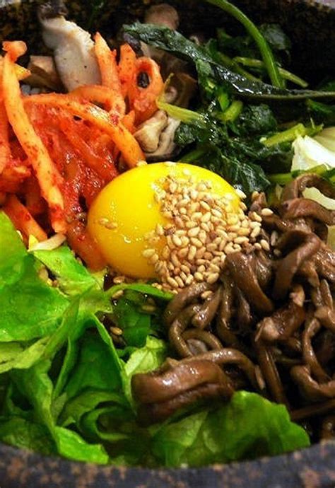 Hancook k-bbq & tofu soup photos. Món ngon chuẩn vị Hàn. Hancook mang đến các món ăn Hàn Quốc chế biến công phu và trọn vẹn vị ngon tinh tế, đánh thức giác quan và tạo cảm hứng. Giữ đúng phong cách và hương vị truyền thống, Hancook Korean Fast Food luôn sử dụng nguyên liệu tươi, rau xanh và thực phẩm ít béo ... 