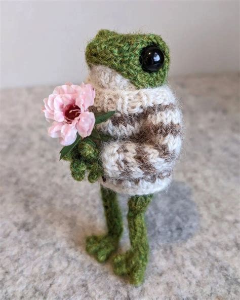 Hand Knit Frog in Stripe Sweater Christmas Frog Christmas - Etsy