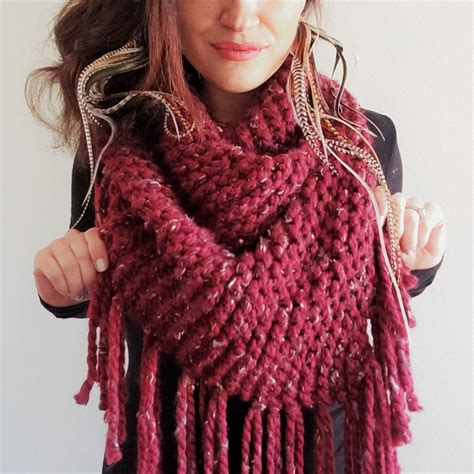 Hand Knitting Scarf