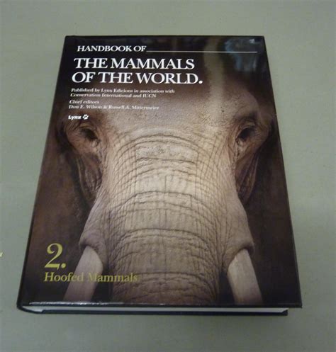 Handbook of the mammals of the world vol 2 hoofed mammals. - Solidarität von gemeinde zu gemeinde und schule zu schule breslau-dortmund 1981-1989.