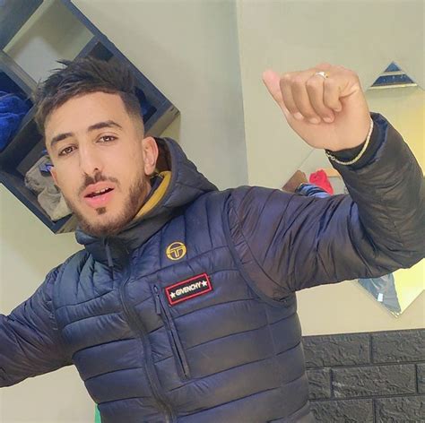 Hani Kara Insanlar Profiles Facebook.