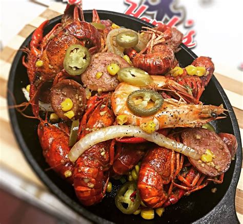 Thanks to our perfectly cooked crawfish, we have two locations in Louisiana - a drive-thru only space in Breaux Bridge and a full-service restaurant between Rayne and Duson. Our sit down restaurant has a full-service bar featuring signature drinks so you can take a load off after work, and a great menu that will satiate your appetite.. 