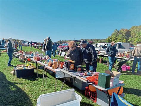 The gate opens at 7:30 Sundays, and the market continues through early afternoon. Dealers can set up beginning at 11 a.m. Saturday. Yard sale or flea market items are not allowed. Dealer spaces are 28-by-20-feet on a grass surface. Sales average more than 100 dealers and from 600 to 1,000 customer cars.. 