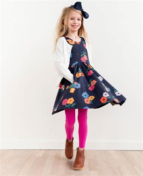 Hanna Andersson (hannaandersson.com) is a premium children's apparel and lifestyle brand that has been creating clothing that allows kids the freedom to play and develop their independence for .... 