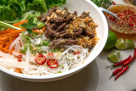 Hanoi Hannah on Instagram: "Spicy Lemongrass Beef.... un-pho …