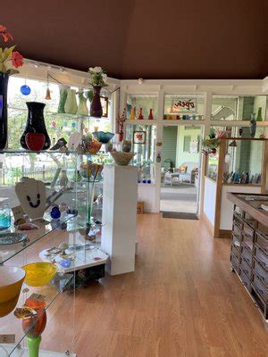 Hansels Locally Blown Glass, 14585 E Park St, Burton, OH