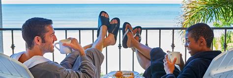 113 customer reviews of Happy Feet Plus - Countryside. One of the best Shoe Stores businesses at 28384 US Hwy 19 N, Clearwater, FL 33761 United States. Find reviews, ratings, directions, business hours, and book appointments online.. 