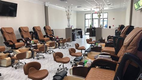 Allure Nail Salon & Spa. 9:30AM - 6:30PM. 32 Office Park Rd # 107, Hilton Head Island. Nail Salons. "Totally recommend, she was so kind and checked with me if it was ok to give a second coat to my daughter's nails. Very friendly and did a wonderful job.