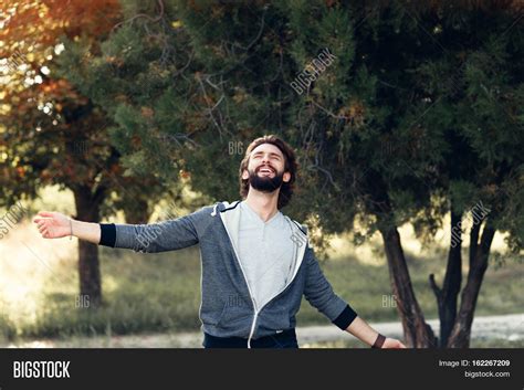 Happy wind man&rsquo; Gay Porn Search