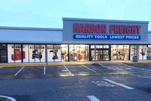 Harbor freight in farmington mo. Harbor Freight’s hand tools come with a lifetime warranty. Our Harbor Freight Tools stores are open seven days a week with hours from 8 a.m. to 8 p.m. Mondays through Saturdays, and from 9 a.m. to 6 p.m. on Sundays. See your local Harbor Freight store for hours on holidays. 