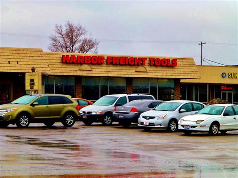 Harbor freight lima. Harbor Freight Tools is a hardware store that sells tools, equipment and accessories at low prices. It is located at 2100 Harding Hwy #21, Lima, OH 45804 and has a 4.4 star rating from 706 reviews. You can contact them by phone at 419-221-2404 or visit their website for more information. 