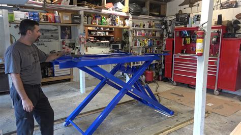 Weight capacity: 6000 lbs. Learn more about the Central Hydraulics Scissor Lift from Harbor Freight. Also of Interest: DIY Auto Repair Lift and Bay Rentals and .... 